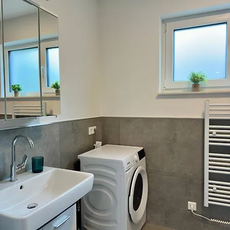 Zentrale 4- Kostenloser Parkplatz - Hdz - Bali Therme - Gop באד אויינהאוזן